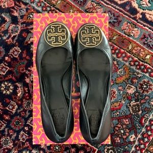 Black leather Tory Burch heel size 39